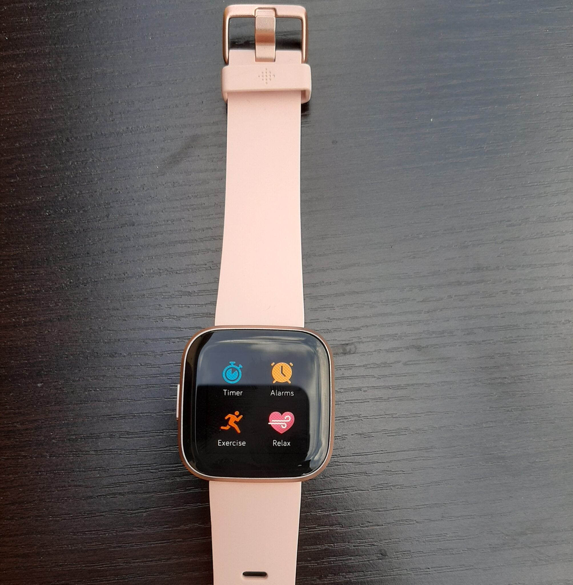 fitbit versa 2 se review